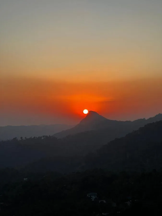 Hotel The Panoramic Getaway Munnar