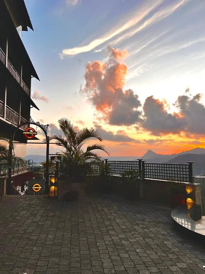 Hotel The Panoramic Getaway Munnar